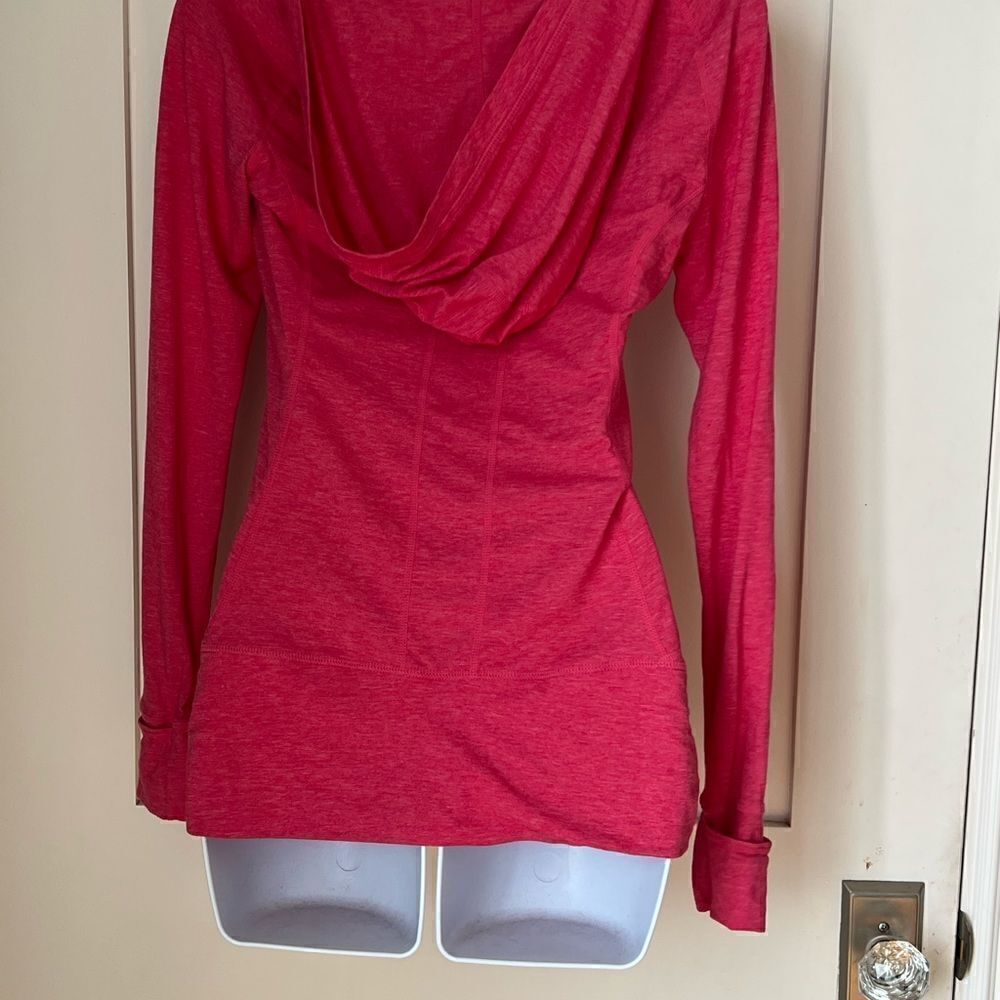 Zella Pink Long Sleeve Scoop neck Flip Cuff Running Hooded T-shirt sz XS - Picture 4 of 6